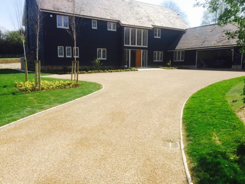 Bonded Gravel & Concrete Edgings Drive Penfold Driveways