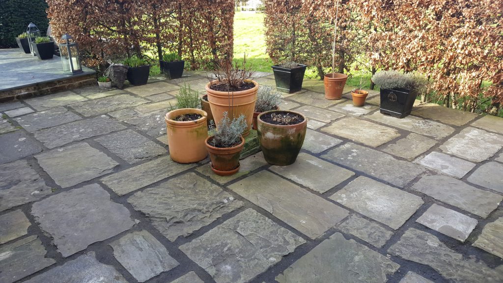 YorkStonePavingPatio2_resize Penfold Driveways